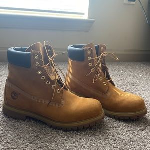 Classic Construction Timberland’s size 11.5